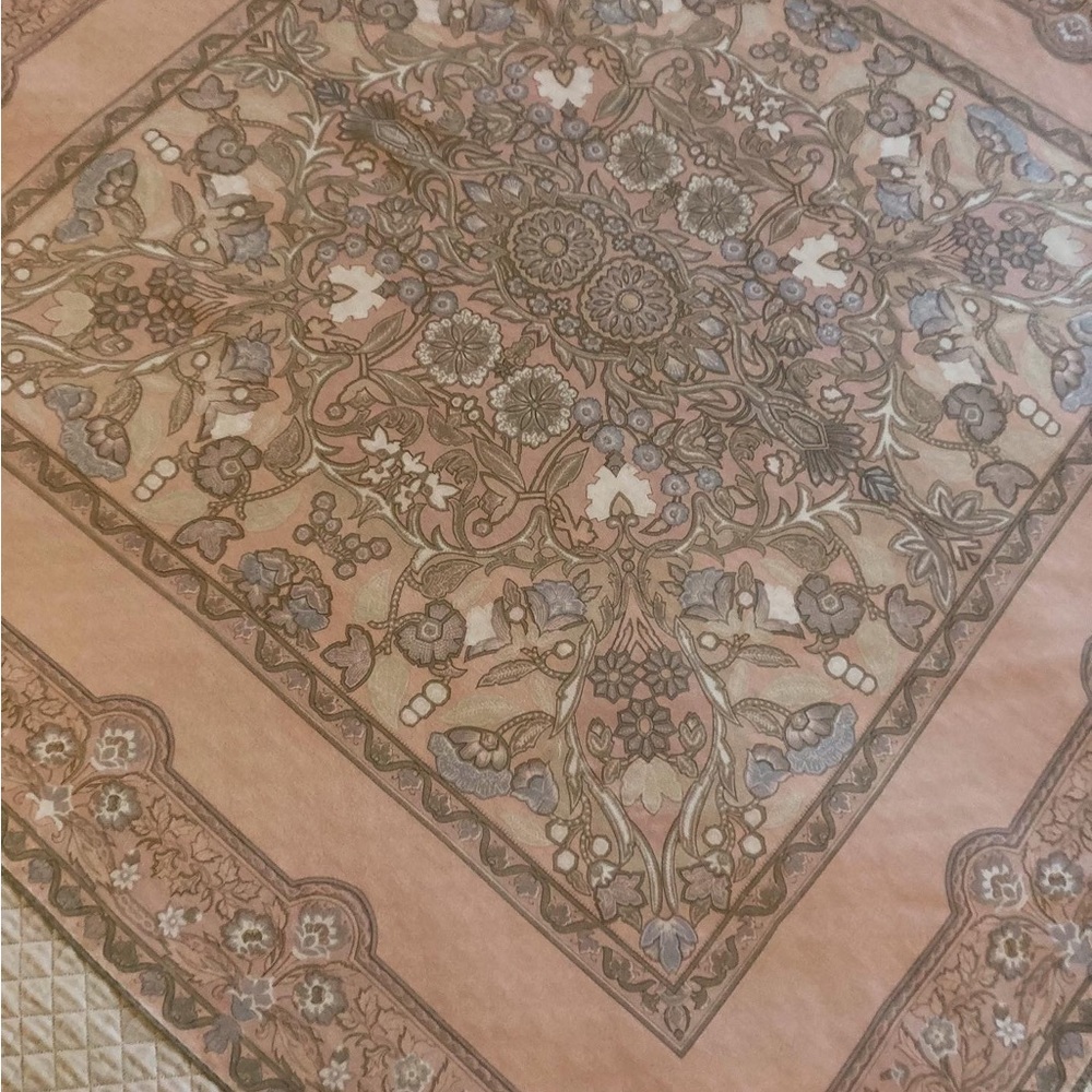 LIZ CLAIBORNE delicate scarf - Picture 2 of 10
